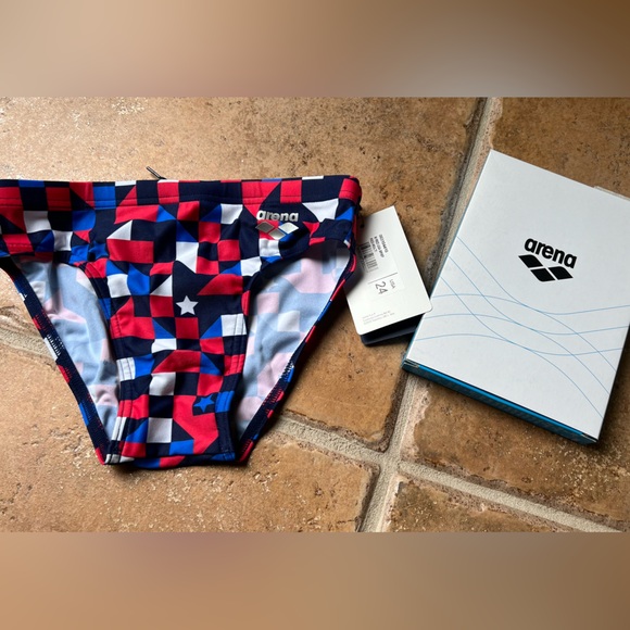 Arena USA boys brief.  Red-multi color - Picture 3 of 4